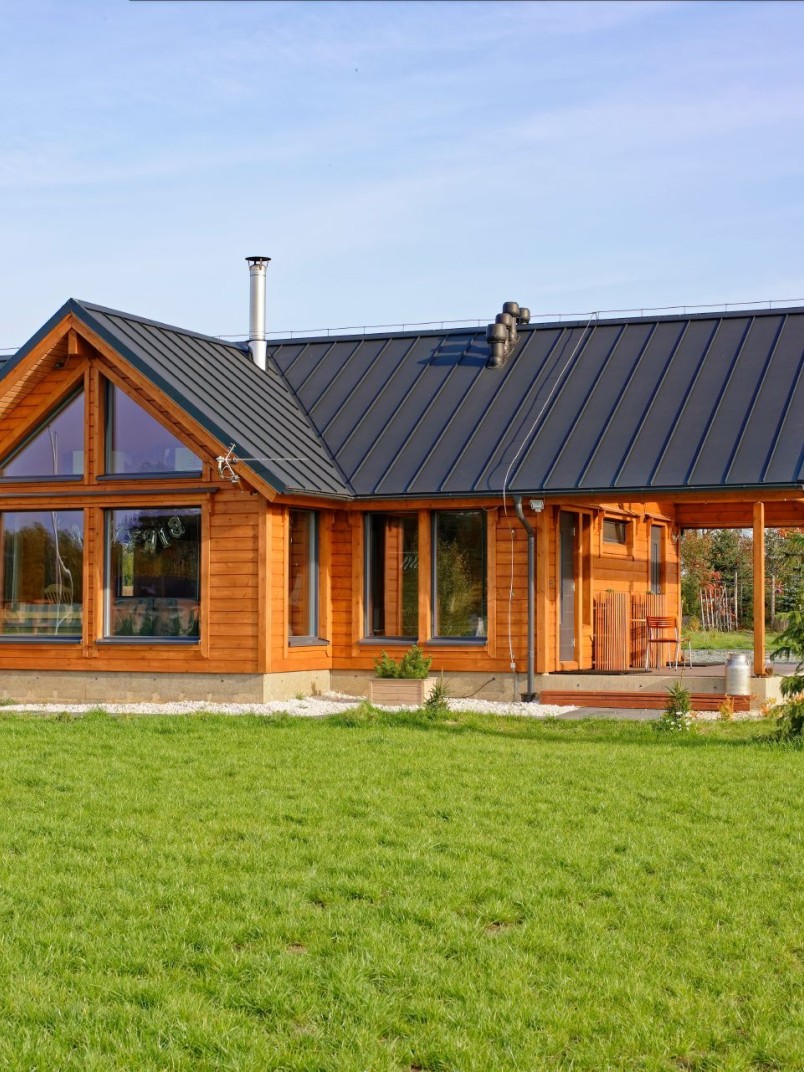 fiński domek zabezpieczony produktami Tikkurila