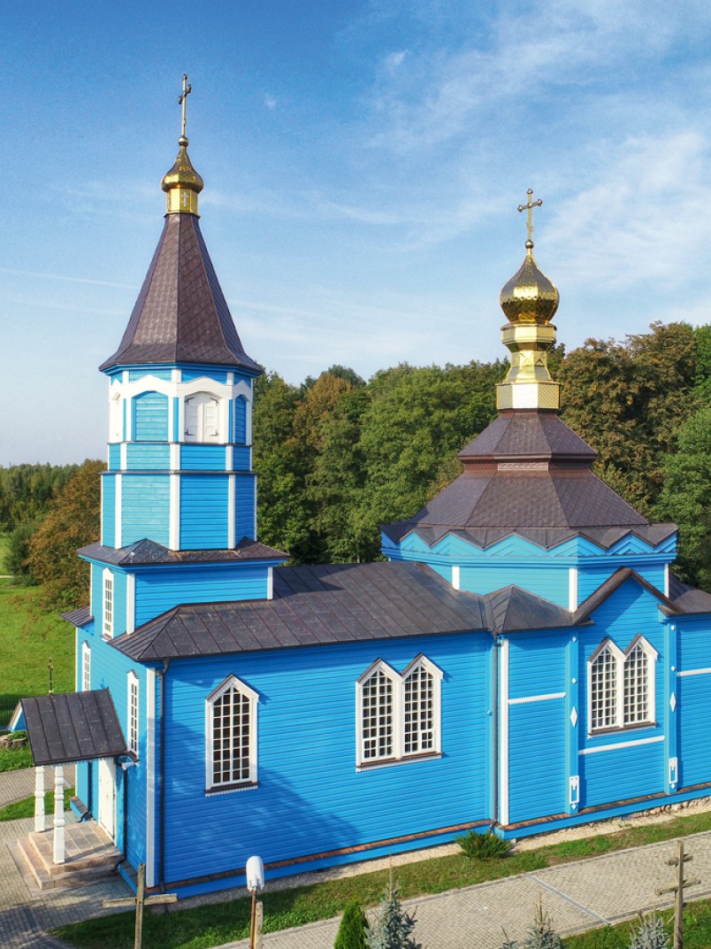 orthodox-church-drewniana-elewacja-Tikkurila-Opaque