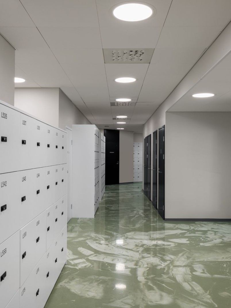 system-Tikkurila-Cozy-Floor-do-biur-budynków-uzyteczności-publicznej