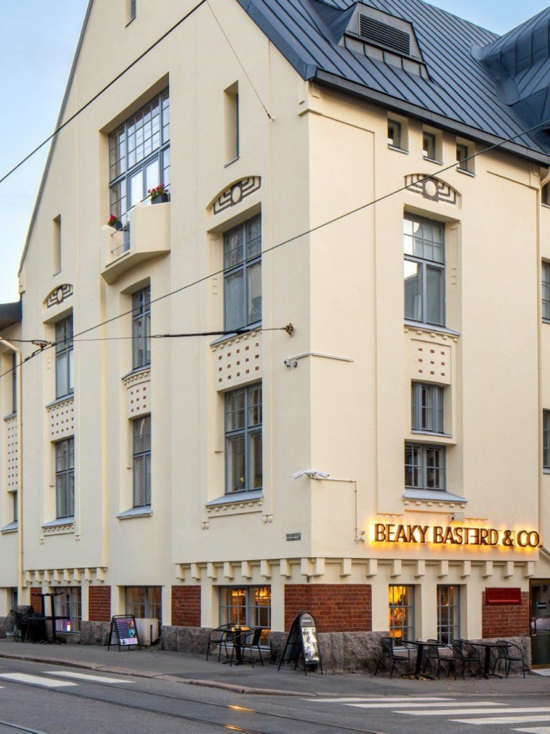 Jungmann - hotel i centrum handlowe w Helsinkach.