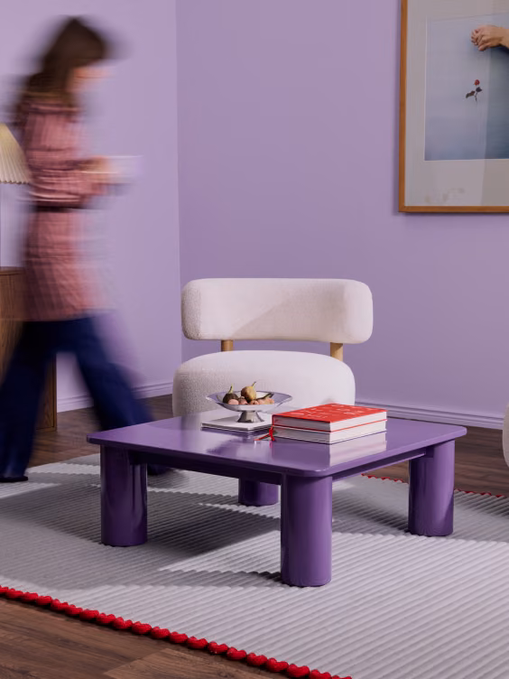Stolik pomalowany emalią Tikkurila Everal Aqua Gloss
