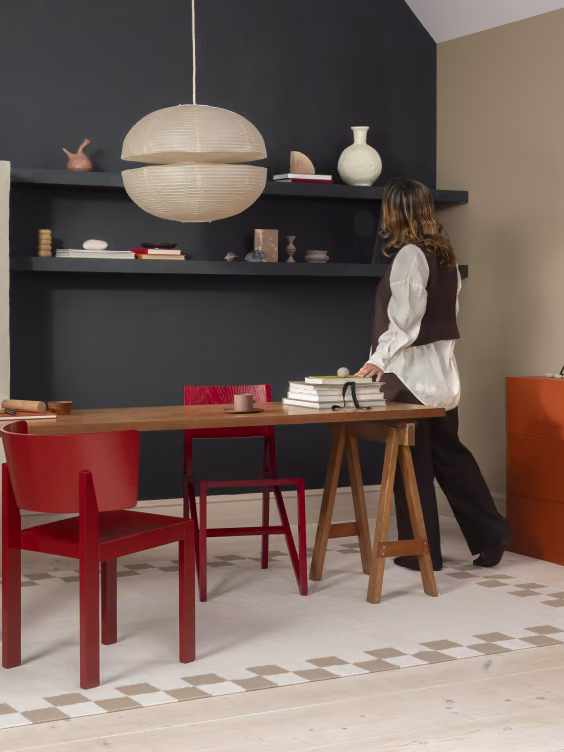 Wnętrze w modnych kolorach farb - kolekcja Solid Ground Tikkurila 2027