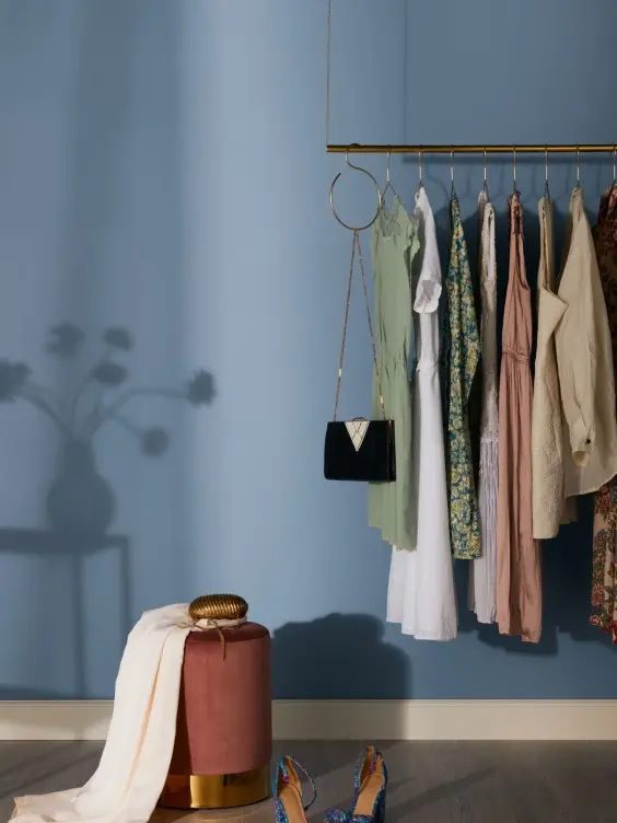 Blue wall in a dressing room