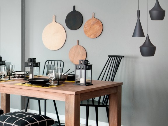 Wnętrze kuchni w szarej tonacji Tikkurila Deco Grey