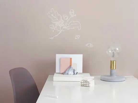 Farba tablicowa Tikkurila Liitu w sypialni