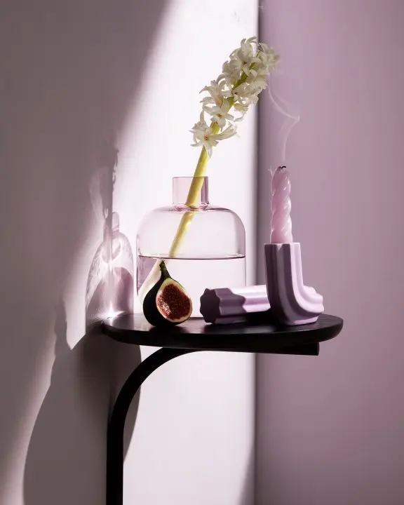 lilac colour in interior design