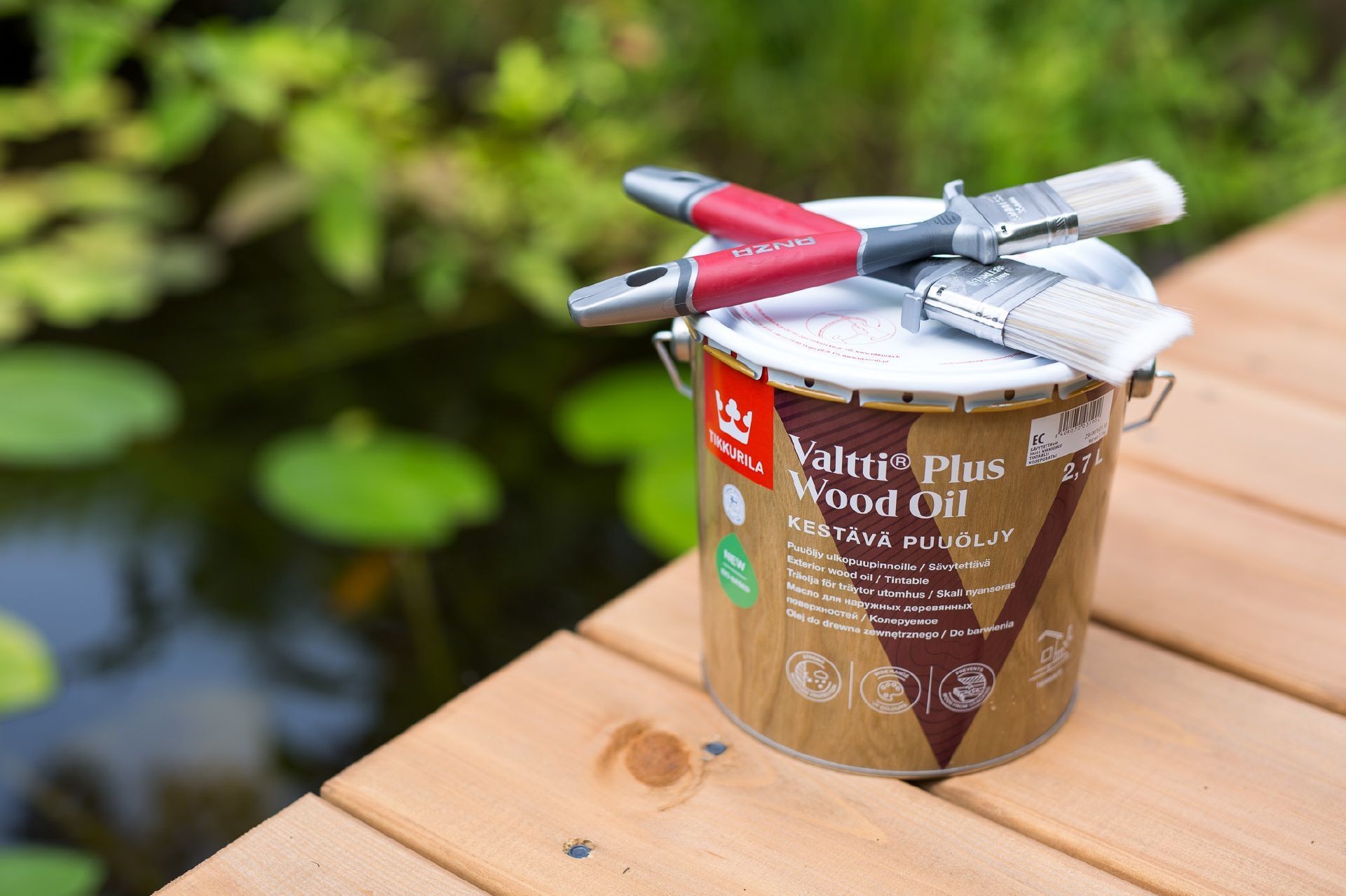 malowanie drewna olejem Tikkurila Valtti Plus Wood Oil