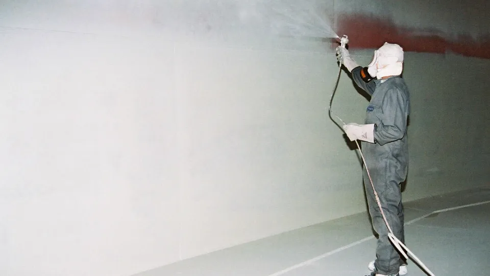 malowanie wnętrza zbiorników