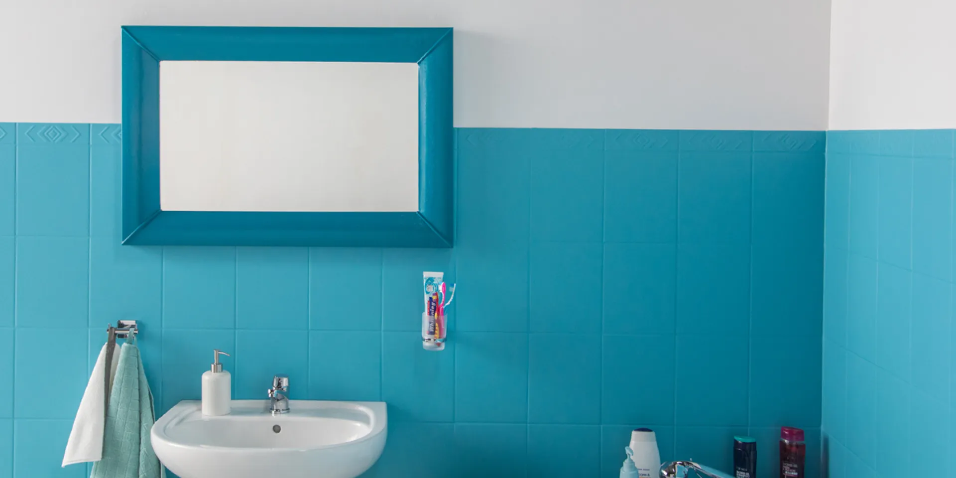 Rama lustra po odmalowaniu