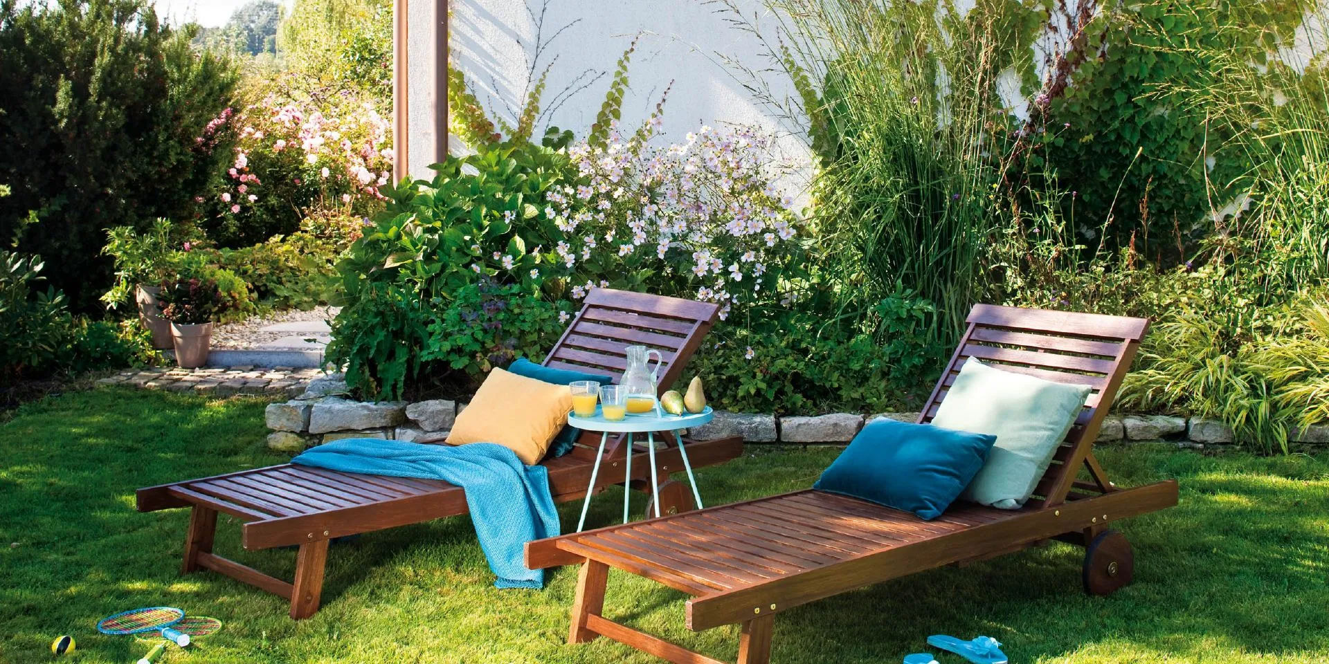 Pomalowane meble ogrodowe przy użyciu Tikkurila Valtti Plus Complete