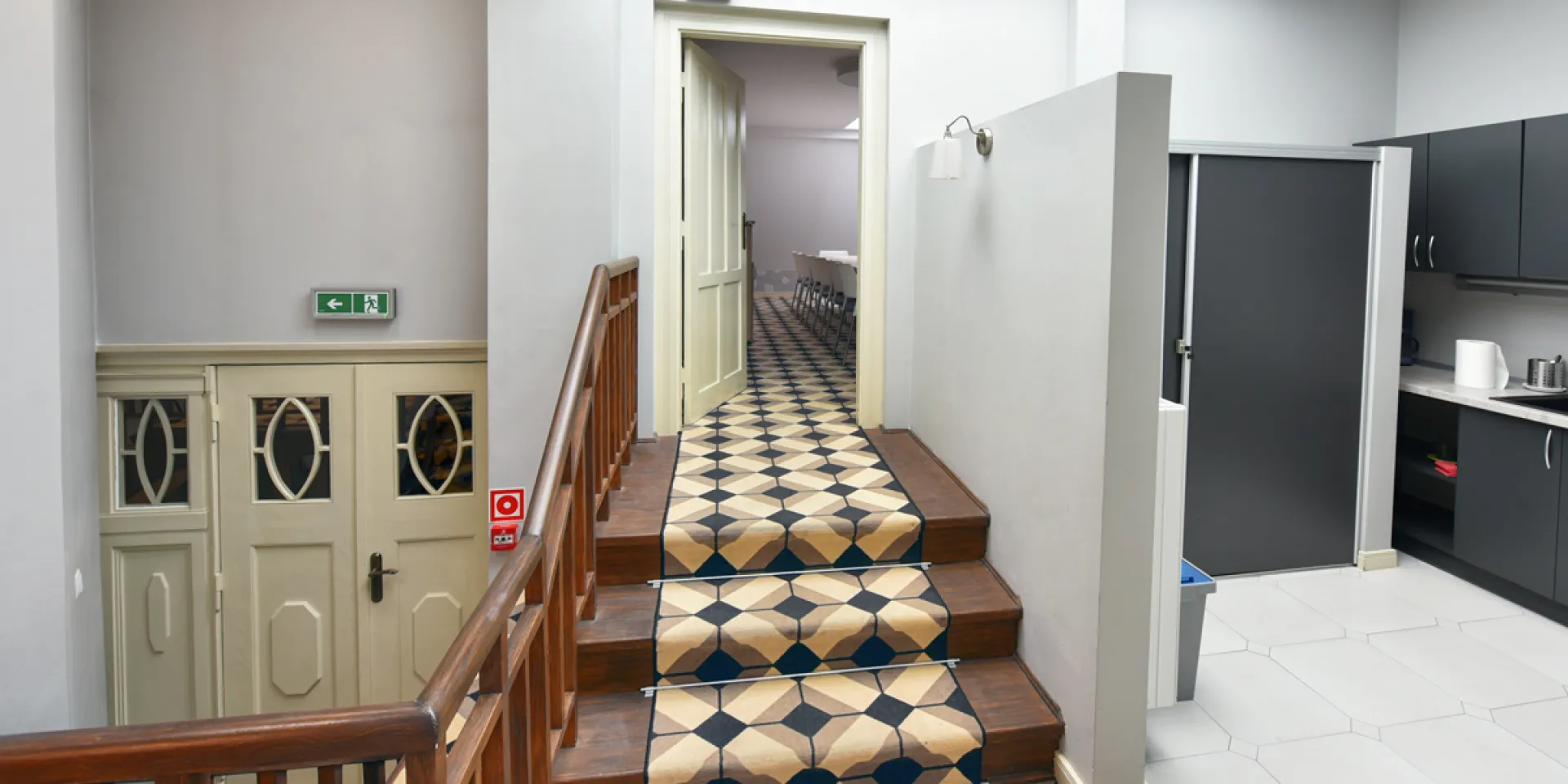 Łódzka-Agencja-Rozwoju-Regionalnego-ściany-sufity-Tikkurila-Optiva-Color