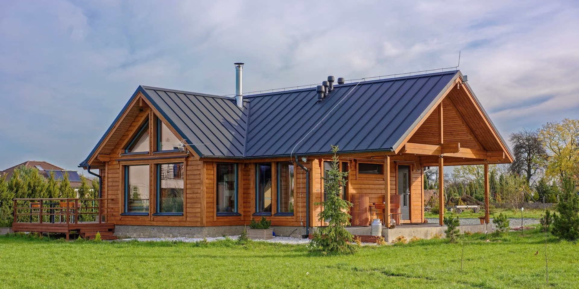 fiński domek zabezpieczony produktami Tikkurila
