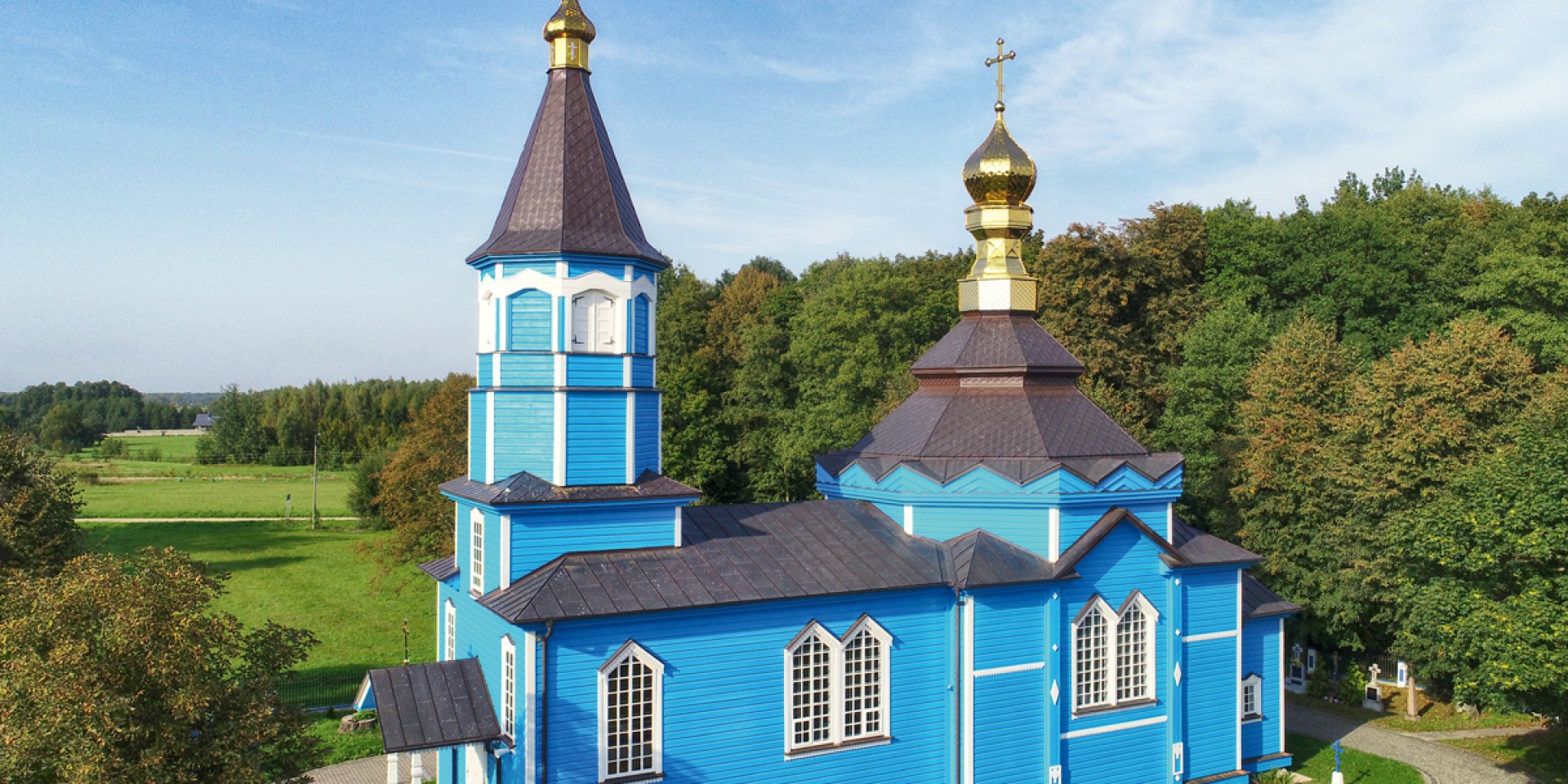 orthodox-church-drewniana-elewacja-Tikkurila-Opaque