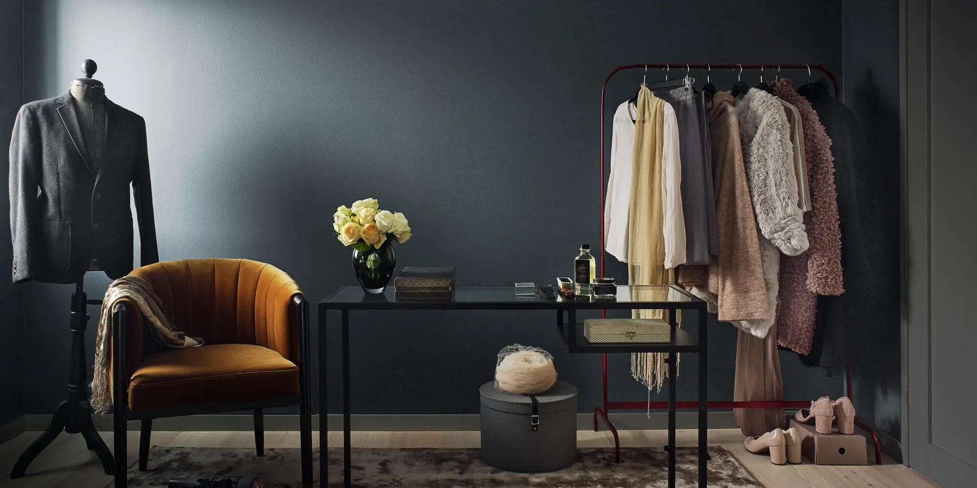 wnętrze-w-stylu-luksusowym-Tikkurila-Fell-the-Color-luxurious