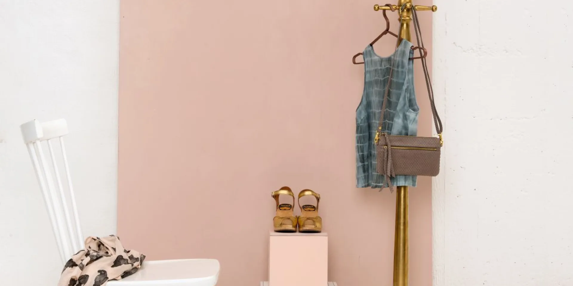 Farby dekoracyjne do elementów wystroju wnętrz