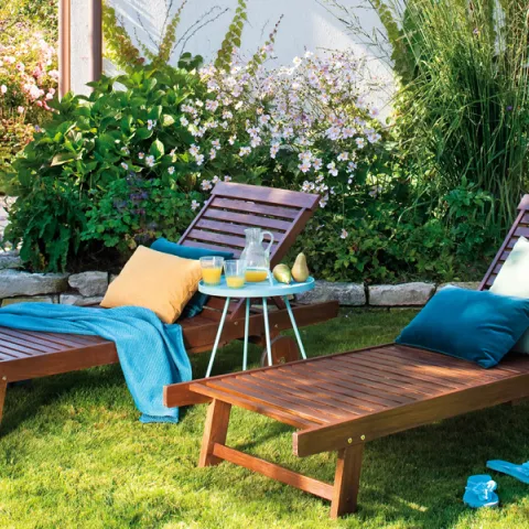 drewniane-leżaki-ogrodowe