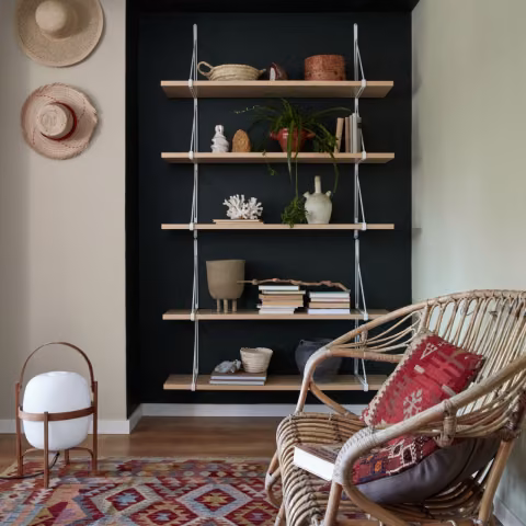 Jadalnia w palecie kolorów Tikkurila Feel The Color styl Bohemian