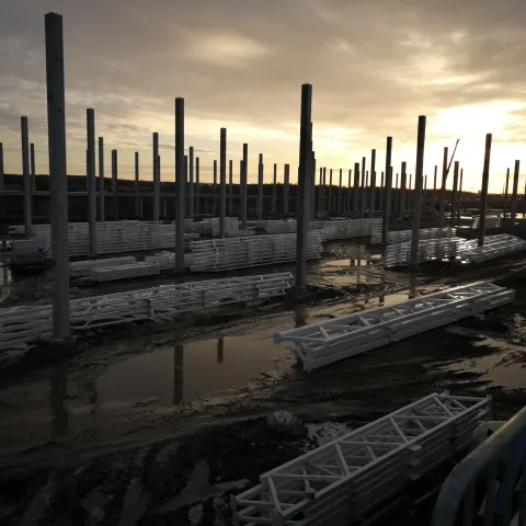 Powłoki wodorozcieńczalne i rozpuszczalnikowe: porównanie