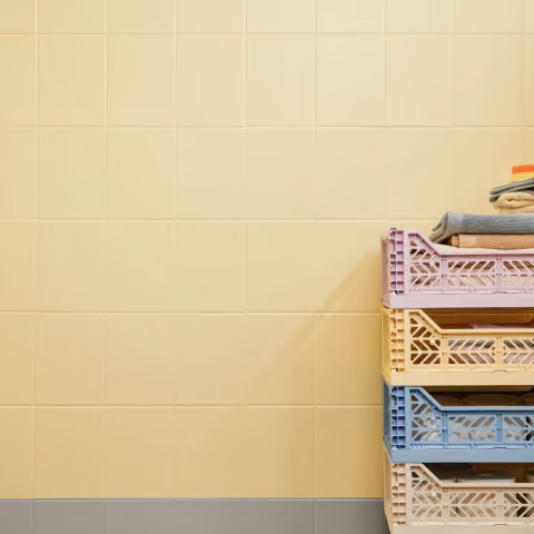 kafelki w łazience pomalowane farbą do płytek Tikkurila Luja Ceramic Tiles