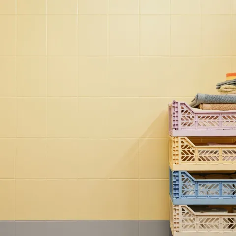 kafelki w łazience pomalowane farbą do płytek Tikkurila Luja Ceramic Tiles