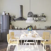 Aranżacja kuchni w tonacji Off-white - kolor Marble