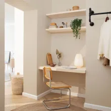 wnętrze w stylu boho w kolorze Tikkurila X459
