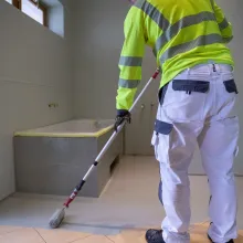 malowanie płytek posadzkowych w łazience 