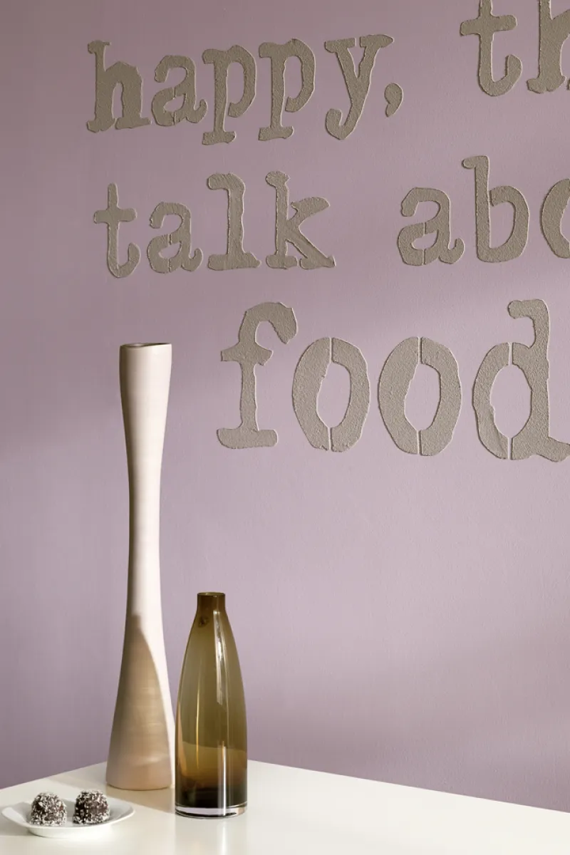 Efekt-dekoracyjny-litery-na-ścianie